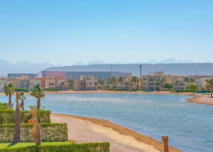 Villa Joubal 3br Private Pool Next To Marina *