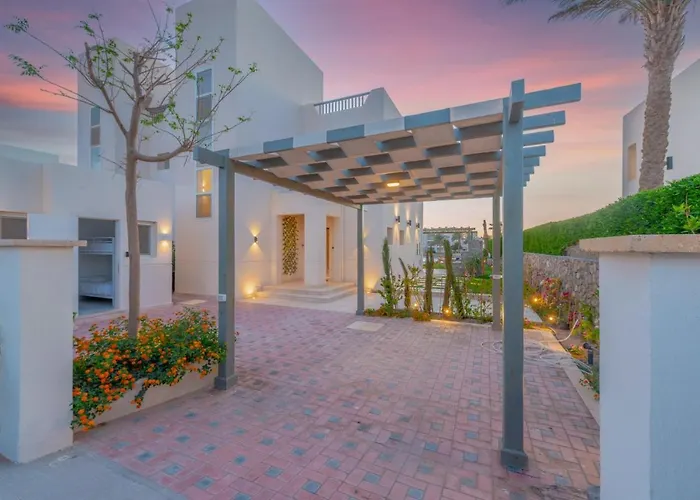 Villa Joubal 3br Private Pool Next To Marina Hurghada