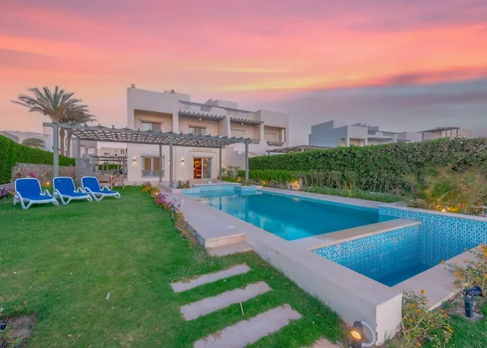 Villa Joubal 3br Private Pool Next To Marina Hurghada